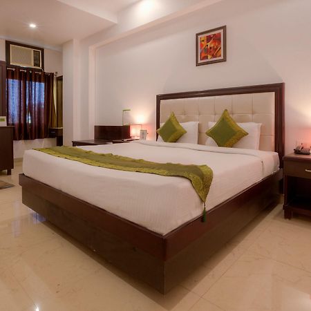 Treebo Shivam Inn Near Singapore Mall ลัคเนา ภายนอก รูปภาพ